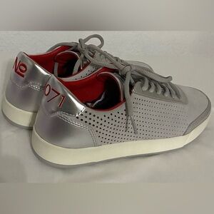 Novella Chapter 02  Verse 1 No.0071 Shoes W7.5/ M6